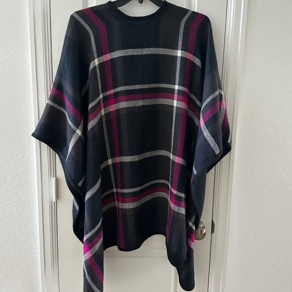 Peter Nygard Womens Plaid Poncho With Toggle Closure Black Pink One Size Fits Mo - Picture 2 of 7
